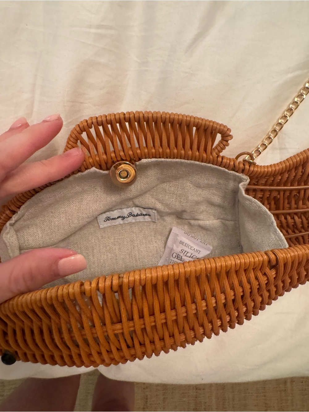 Tommy Bahama Fish Purse - Picture 2 of 3